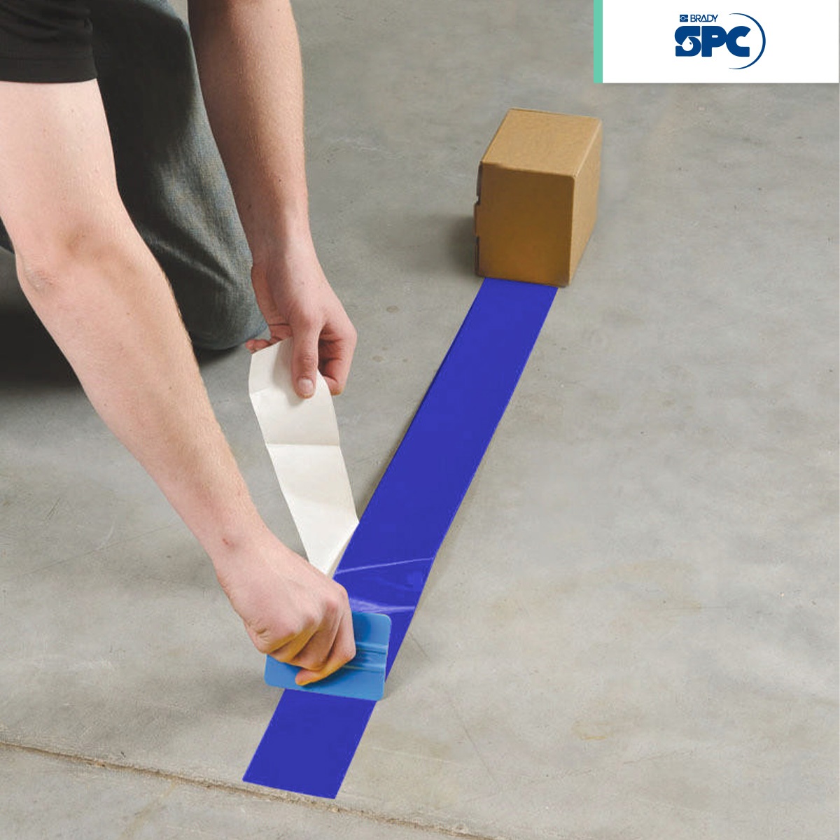 cinta de poliester solido toughstripe spc 4 in x 100 ft azul 002